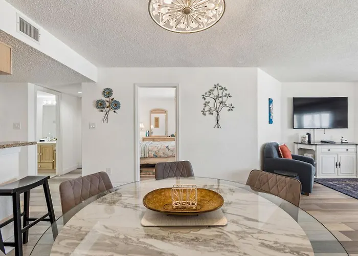 Oceanfront With Two King Beds At Palms * Clearwater Beach