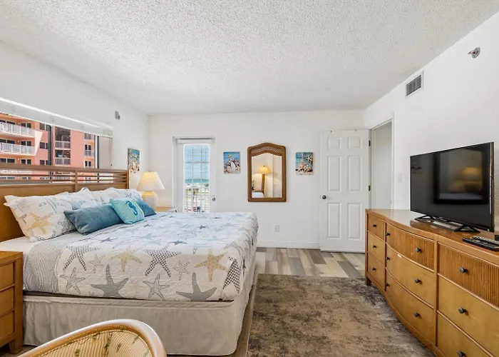 Oceanfront With Two King Beds At Palms *