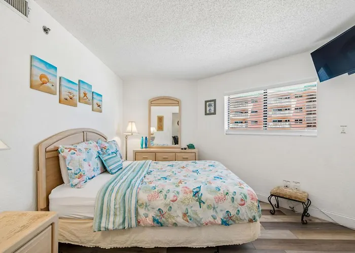Apartment Oceanfront With Two King Beds At Palms