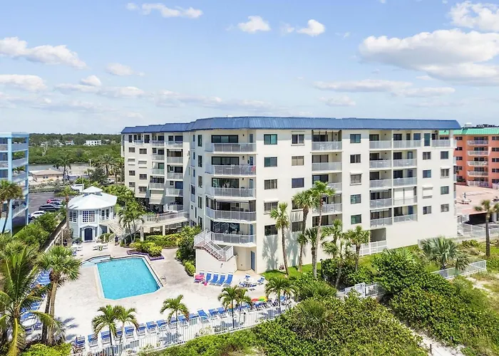 Oceanfront With Two King Beds At Palms *