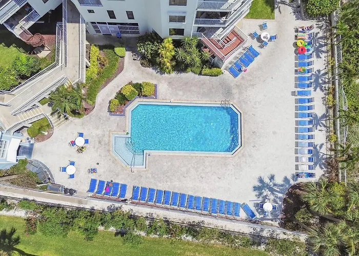 Oceanfront With Two King Beds At Palms